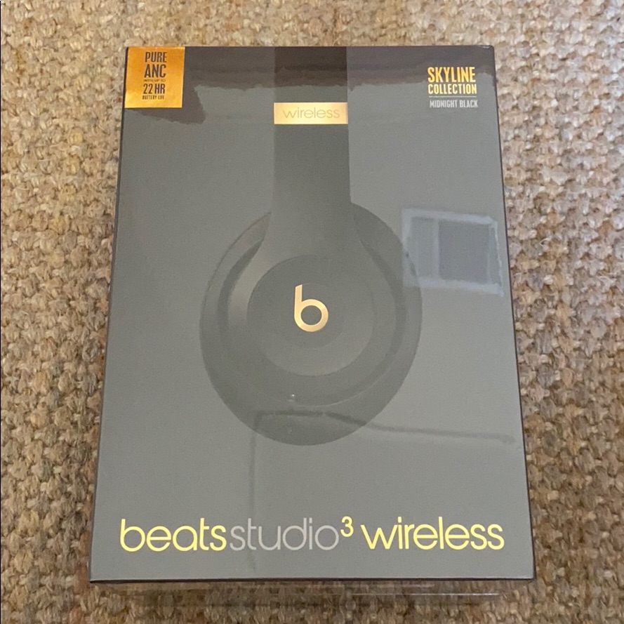 Brand New Beats Studio 3 Wireless